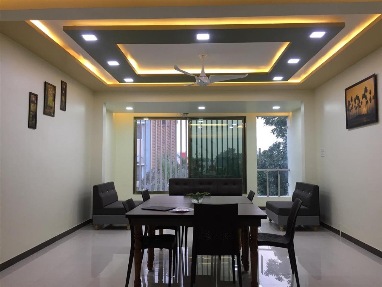 Hotel Shri Sharanam Maheshwar Exterior photo