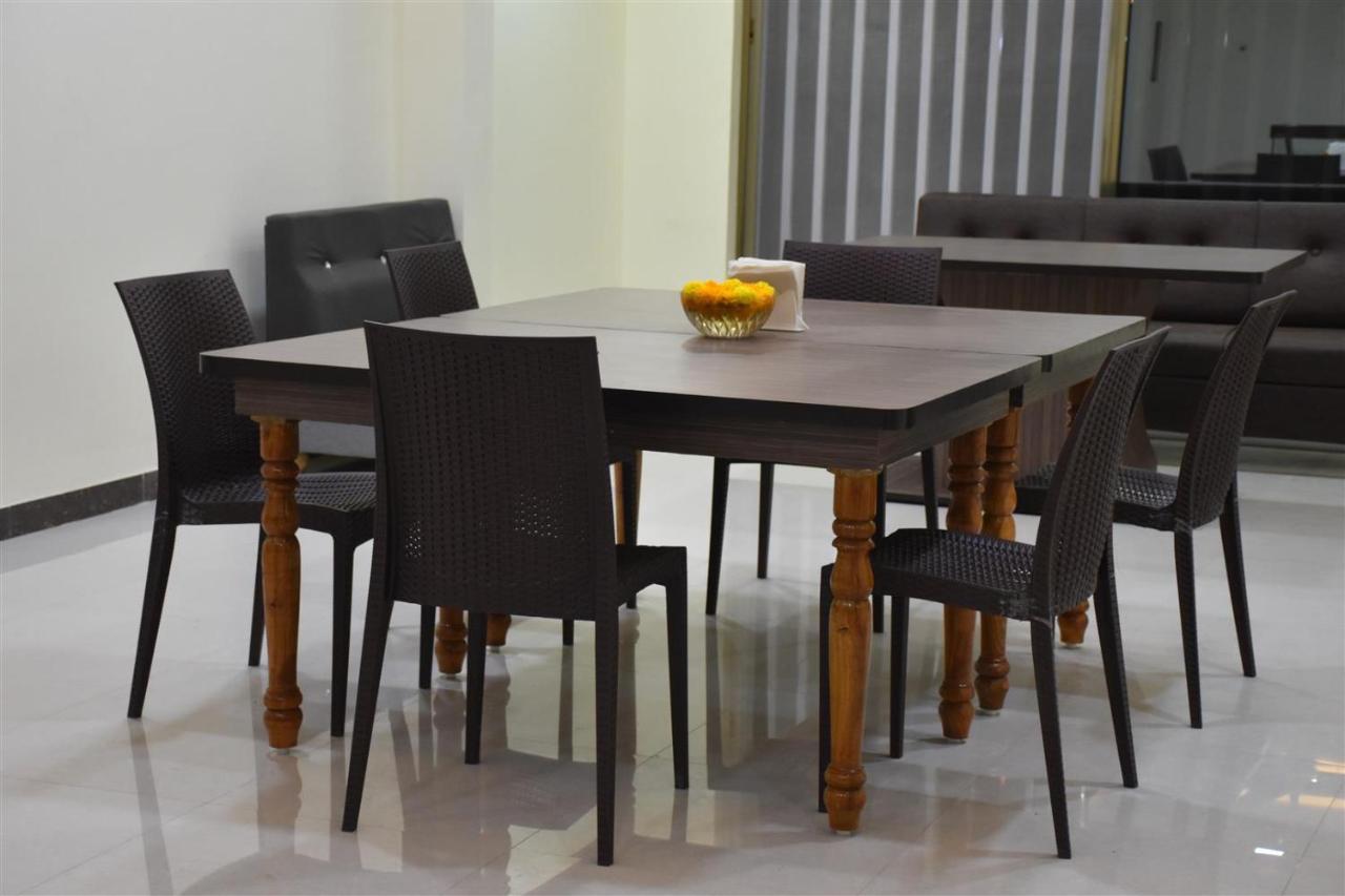 Hotel Shri Sharanam Maheshwar Exterior photo